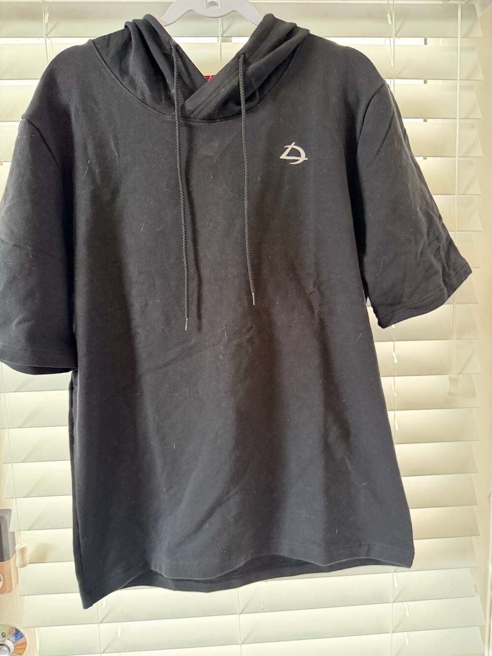 Lights Out Brand Short Sleeve Hoodie Black Size XL